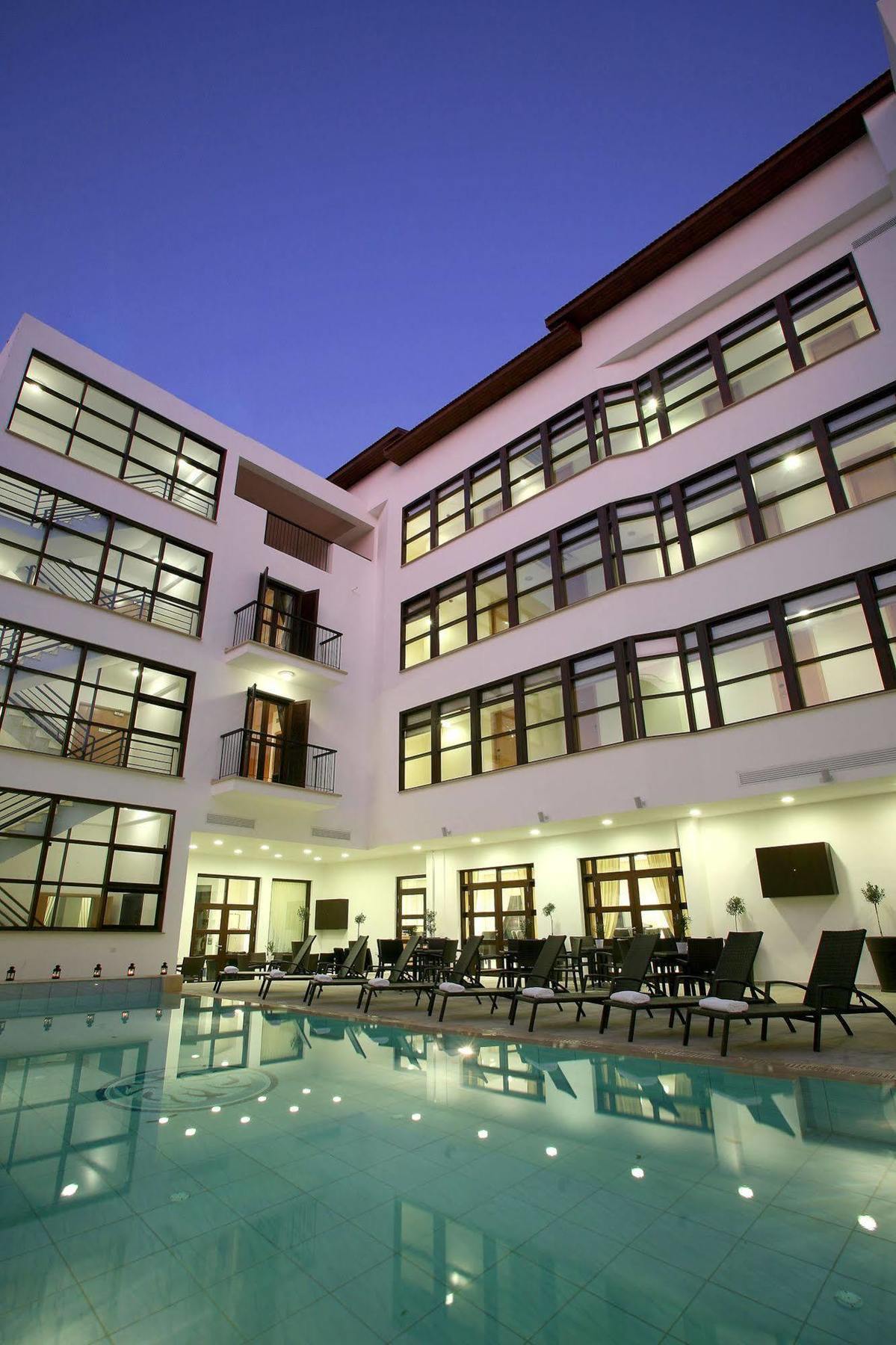 Royiatiko Hotel Nicosia Exterior photo